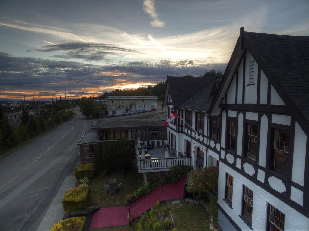 The Old Courthouse Inn Powell River Εξωτερικό φωτογραφία