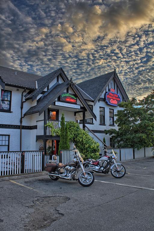 The Old Courthouse Inn Powell River Εξωτερικό φωτογραφία